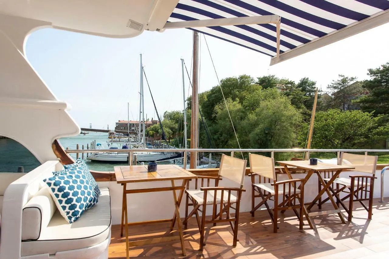 Hôtel Yacht Sarah Venezia à La Giudecca