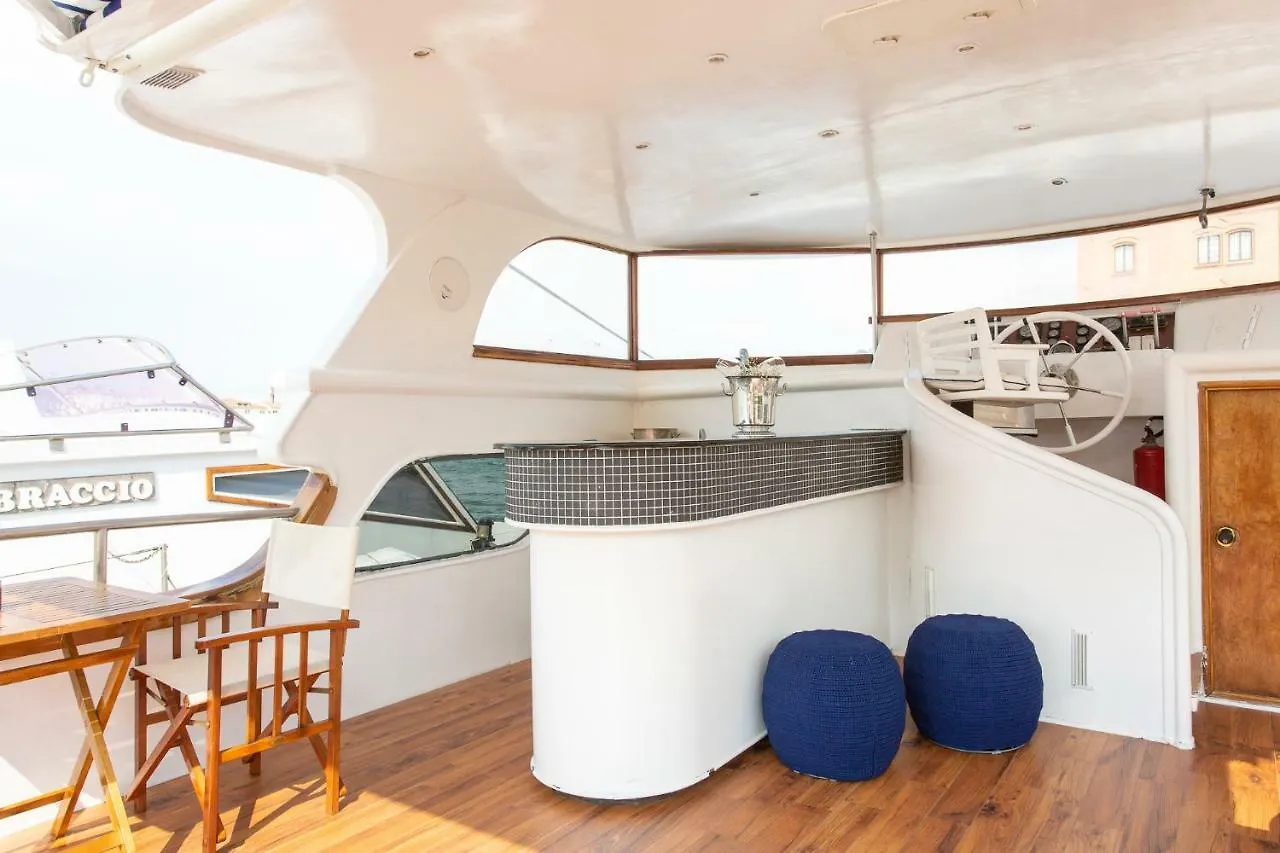 Hôtel Yacht Sarah Venezia à La Giudecca Bateau-hôtel